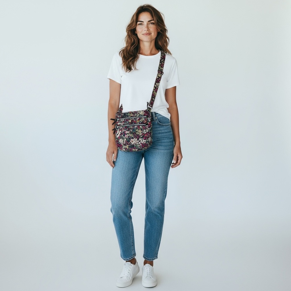 Vera Bradley Floral Crossbody Bag 💐